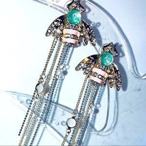 Betsey johnson Bee Rhinestone Drop Dangle earrings